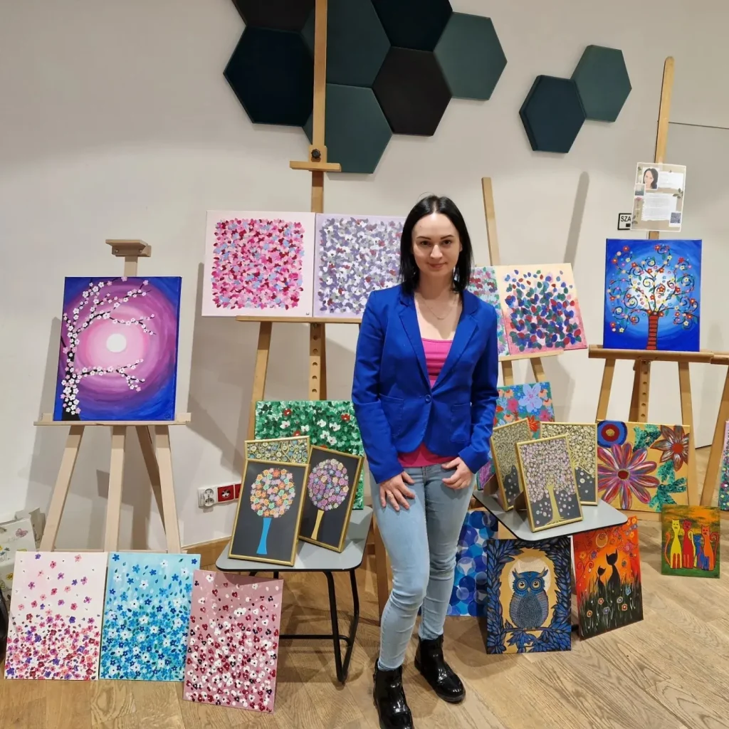 kobieta i jej obrazy