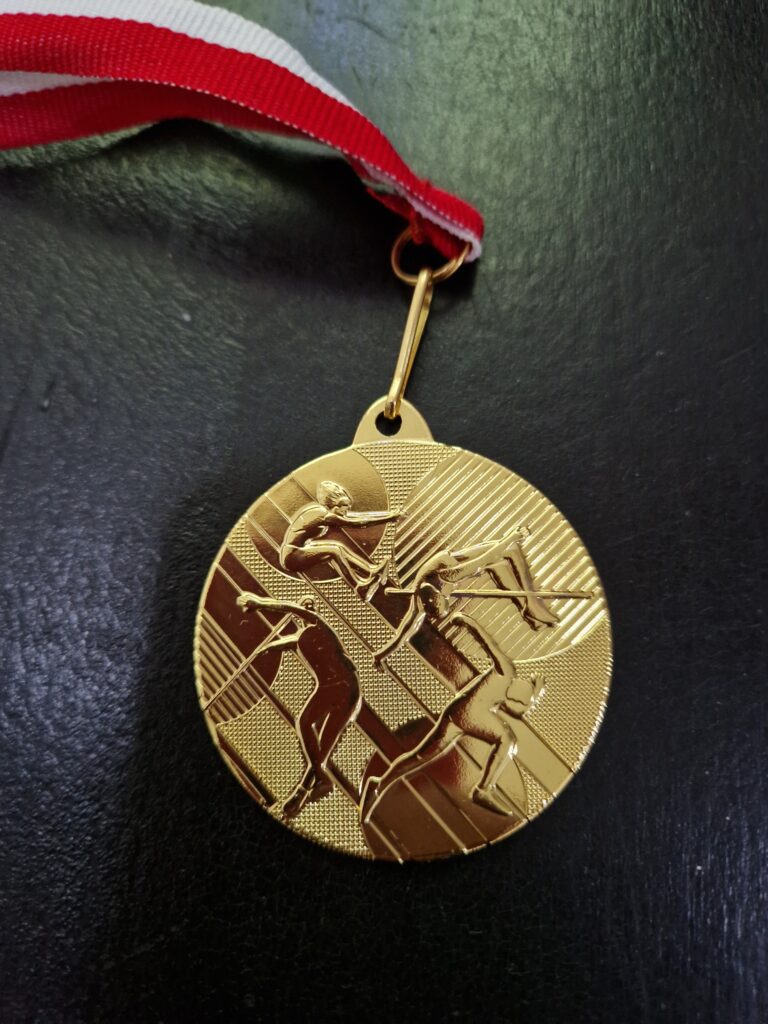 złoty medal 